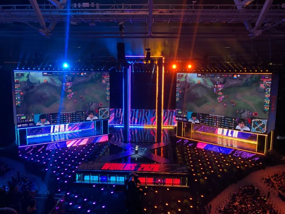 英雄联盟s10总决赛今夜在沪落幕中国战队sn憾获亚军