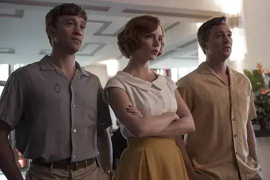 贝丝·哈蒙|跨过人性阴暗、肉食丛林，女弃婴如何站上男性主导的国际象棋界之巅？