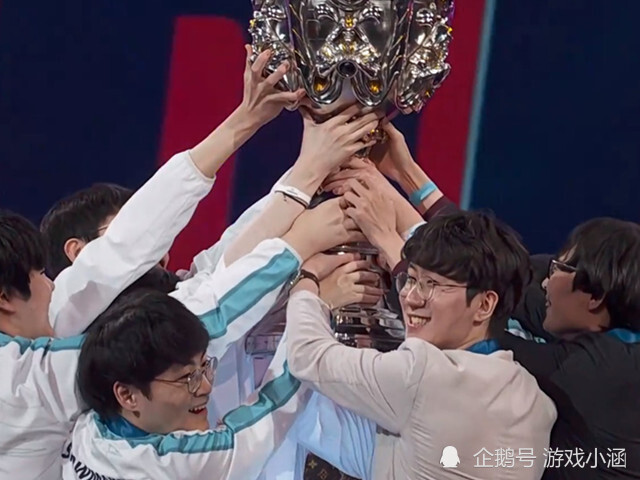 dwg毫无破绽强势夺冠lpl三连冠梦碎第一赛区成为过去