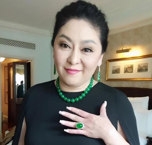 郭碧婷|向太之所以喜欢郭碧婷，是因为看准了，她是自己能驾驭的儿媳妇