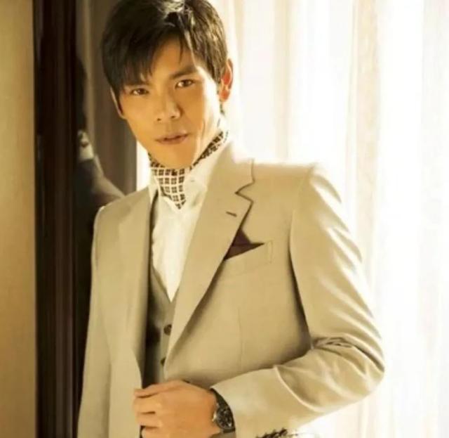 郭碧婷|向太之所以喜欢郭碧婷，是因为看准了，她是自己能驾驭的儿媳妇