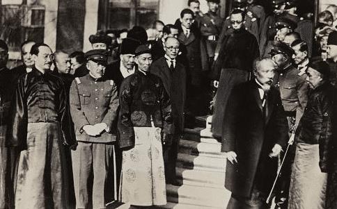 赵欣伯|赵欣伯死后留下30亿财产，妻子说钱多是祸害，却诉讼20年追回