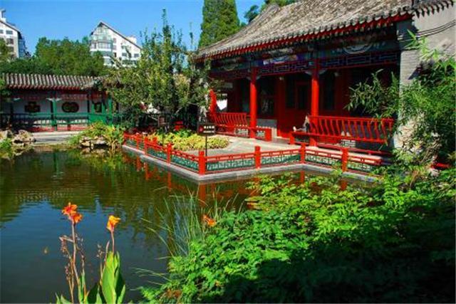 月坛公园|与天坛齐名的北京公园，皇帝来这里拜神，如今门票一元没什么人来