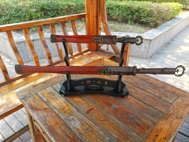 汉代最强的近战冷兵器红檀木环首刀