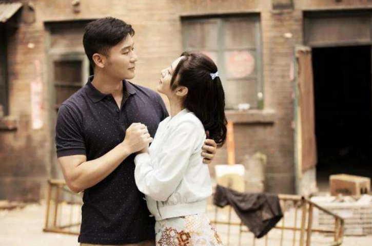 胡歌|大橘观丨她自称娱乐圈打工人，演美女被吐槽，还被说混成什么样了