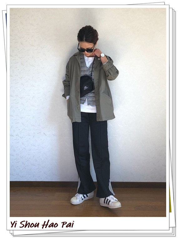 灰色羽绒背心怎么搭配 18种流行的秋冬穿搭示范 时尚好看 腾讯网