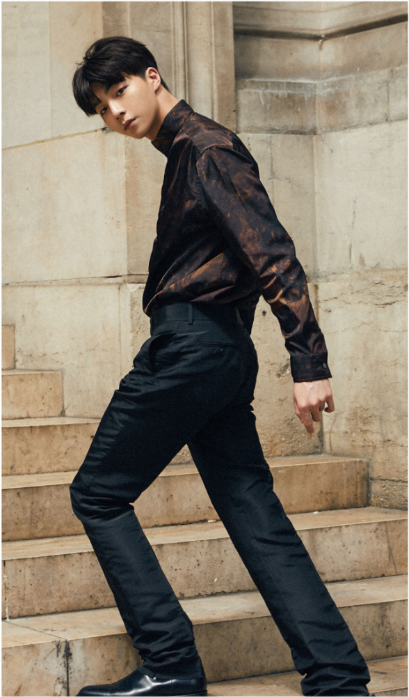 翻唱男歌手排行榜_从人气歌手到无人问津,以翻唱别人歌曲为荣,今被朴树发文怒怼(2)