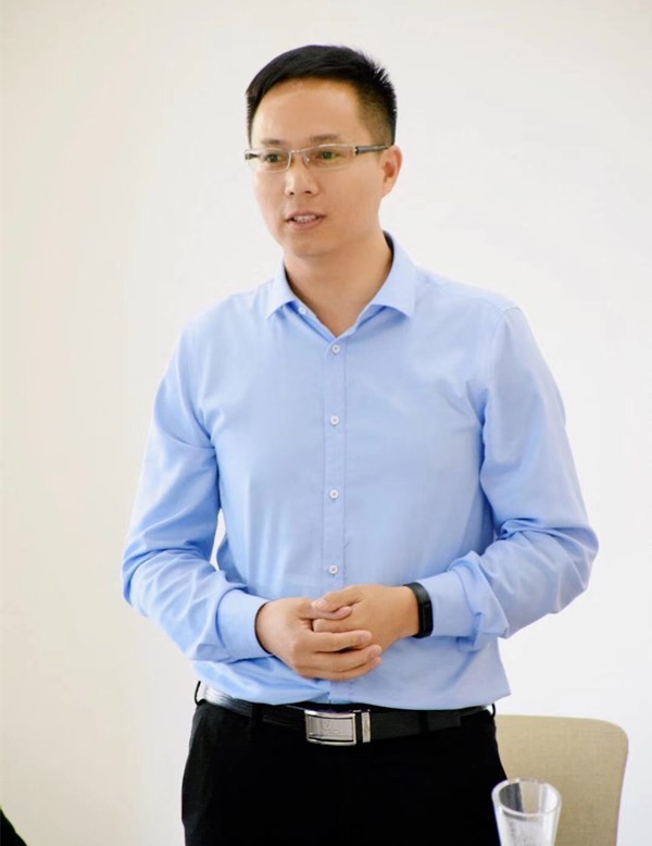 俏燕思创曾明军即食燕窝金招牌打造之路