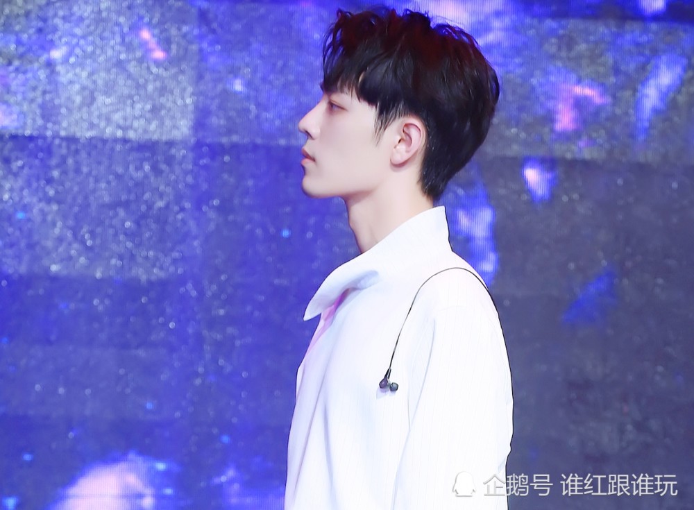 肖战|被随意拉踩3次，上热搜还不带他姓名？突然怜爱肖战了