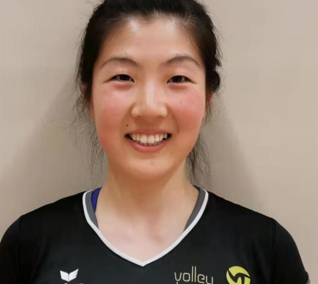 虽然现在大力地培养本土小将雷海林进步明显,并得到了