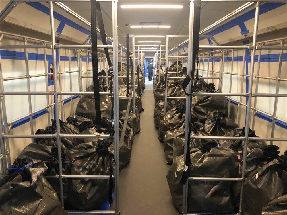 关注|广西日均出动420列高铁护航"双11"!"尾款人"你的包裹到了么?