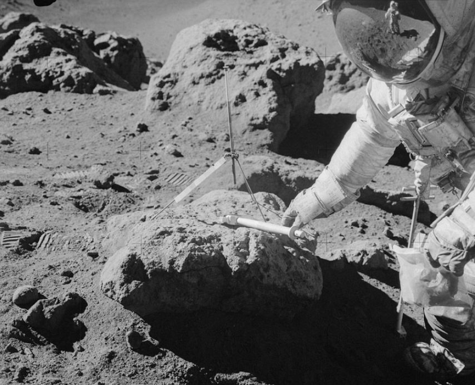 月球|毒性堪比“砒霜”！月球表面什么毒性这么强，影响多大？