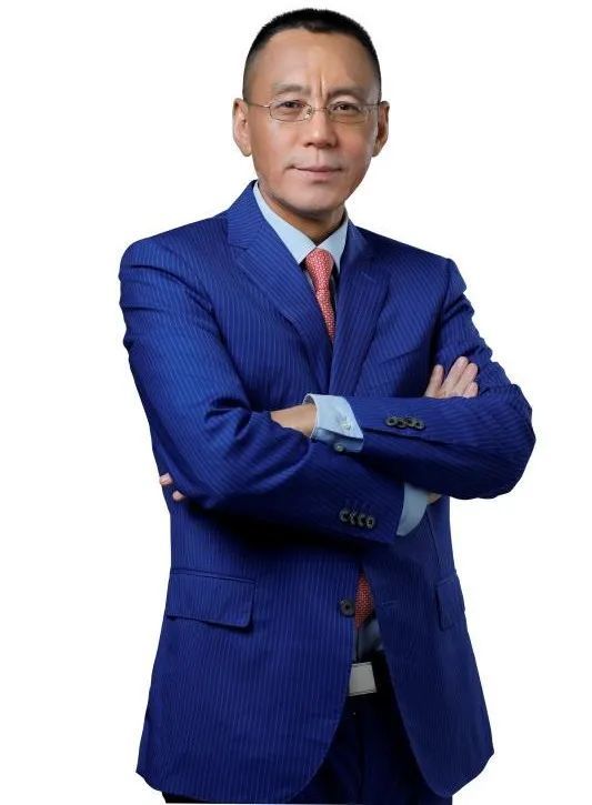 记者采访了瑞达法考名师钟秀勇,请他谈一谈今年民法典的考察情况并