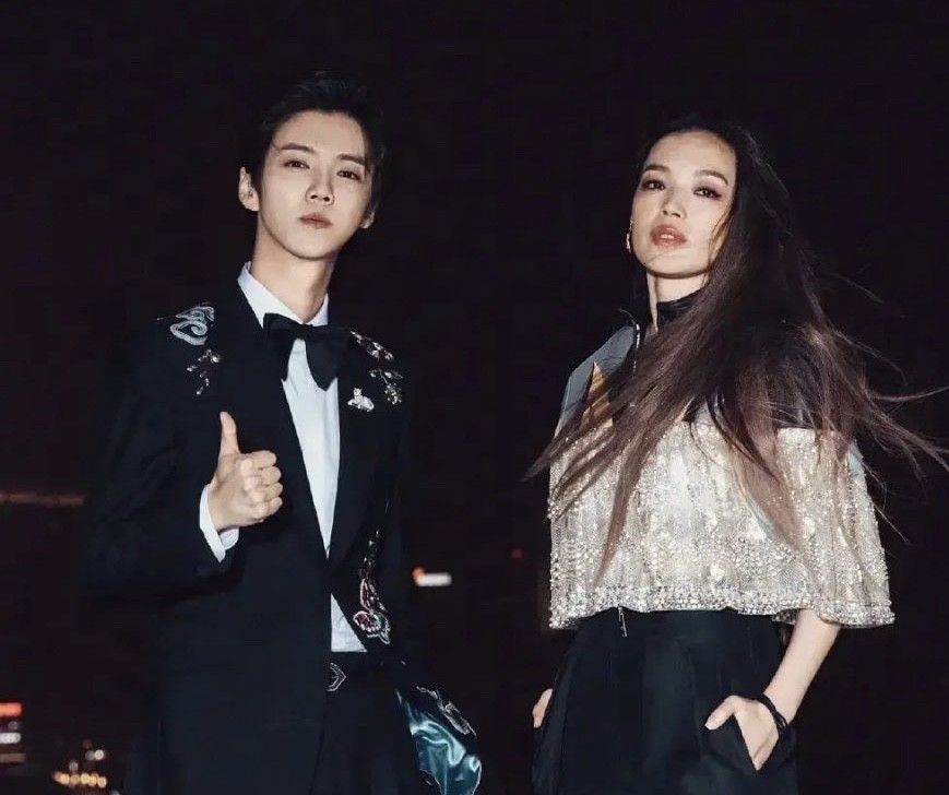 赵丽颖|“豪门姐弟”受追捧，赵丽颖王一博超养眼，舒淇鹿晗贵气逼人