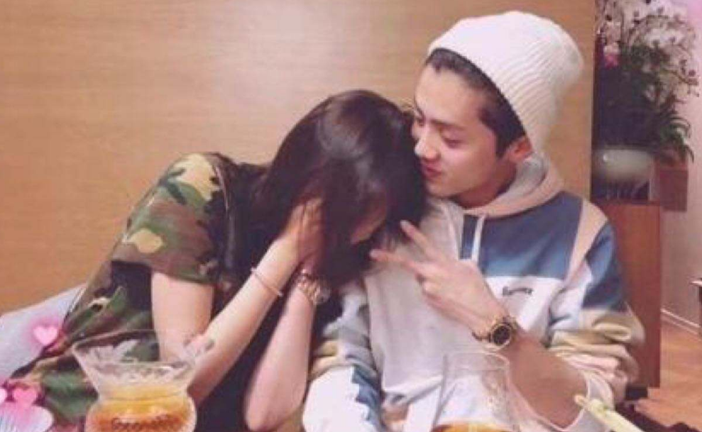 关晓彤|关晓彤玩梗“打工人”，自称不打工香菜都吃不了，评论被骂惨