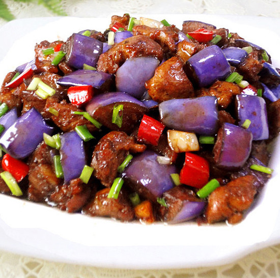 茄子怎么做好吃超美味的下饭菜茄子炒鸡块