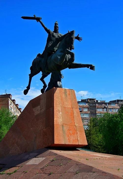 亚美尼亚的民族英雄马米科尼扬 真的源自三国马超家族吗 三国 瓦尔丹 马米科尼扬 亚美尼亚 历史 马超 马抗 民族英雄