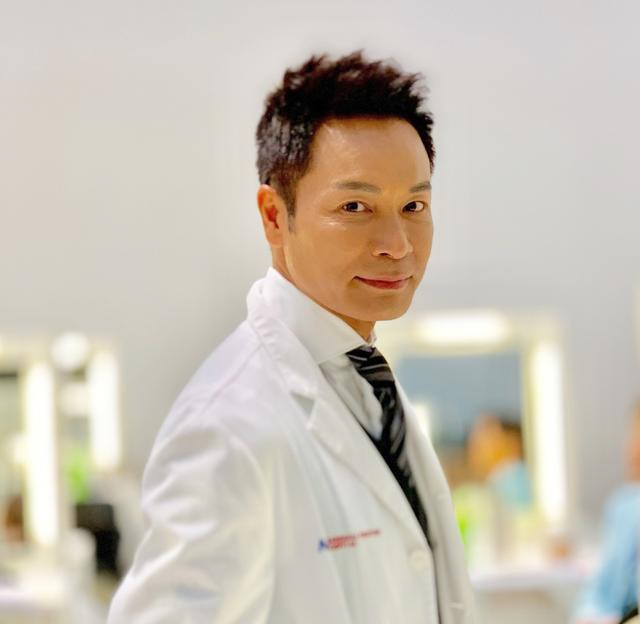 郭晋安|视帝郭晋安疑似整容过度，网友调侃：“第一次见到长得像蜡像的人”