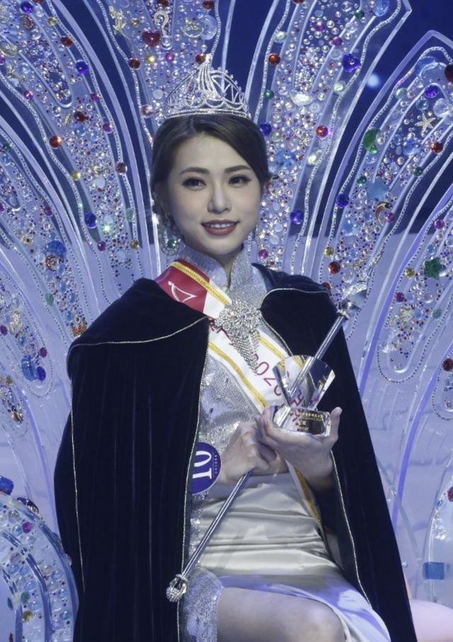 冠军蔡小蝶与前两年的港区冠军一样,都有参选过港姐