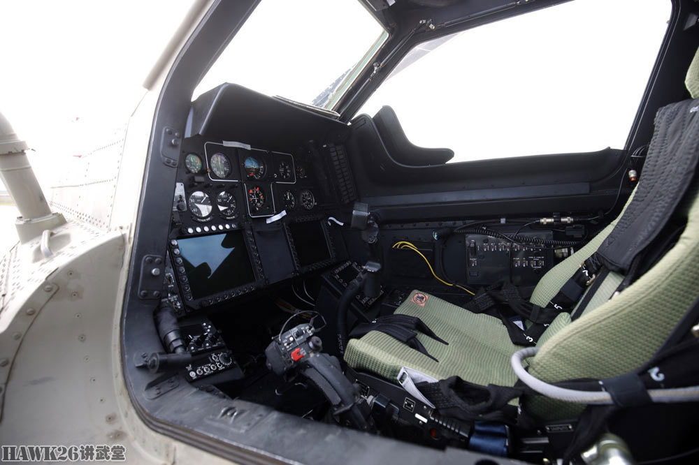 俄军公布米-28ub武装教练直升机最新照片 前后座舱内部设置曝光_腾讯