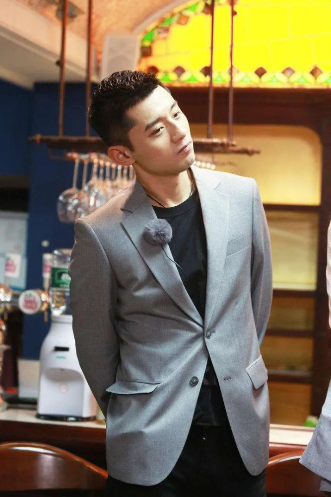 脾气差的张继科几次上综艺都是差评再作下去粉丝快没了吧