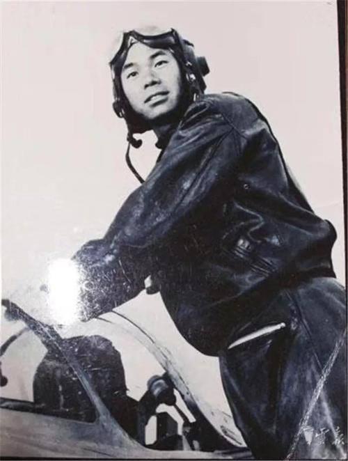 泪目,49年前氢弹投射失败,他自断生路,选择为国牺牲_腾讯新闻