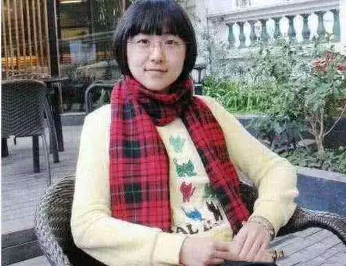 2006年,胡歌车祸毁容,助理张冕死亡,他为什么原谅了司机小凯?