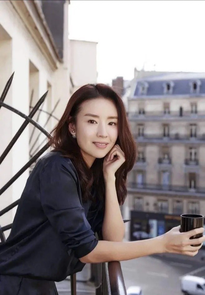 娱乐女明星人气排名_最想看她身材的女星排行出炉绫濑遥人气最旺