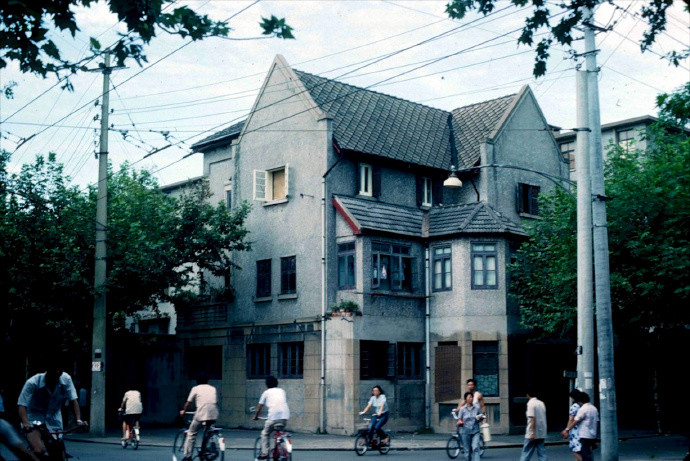 1982年的上海老照片