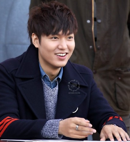 肖战|2020年亚太区最帅面孔榜单发布，肖战登顶，王一博蔡徐坤紧随其后