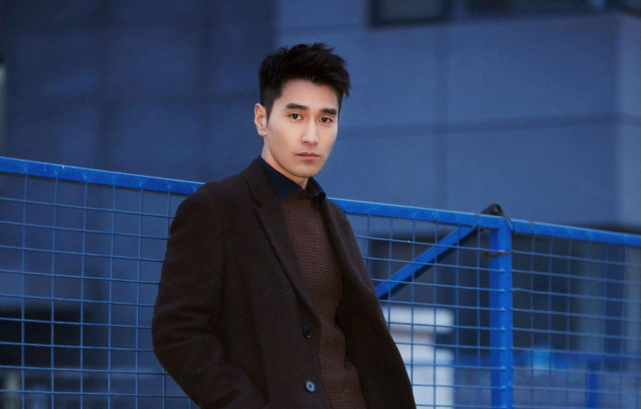 晴雅集赵又廷新海报曝光被嘲古装像太监颜值不如邓伦