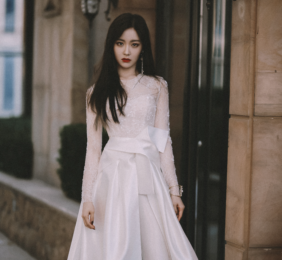 硬糖少女公主造型曝光郑乃馨穿婚纱最让人惊艳的是陈卓璇