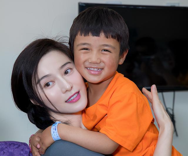 范冰冰|范冰冰爷爷身份被曝光后，恶评酸语逐渐变少，因为她是英雄的后代