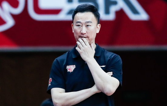 腾讯仍不放弃cba刘维伟争取新疆浓眉大哈回归二哈将被弃用