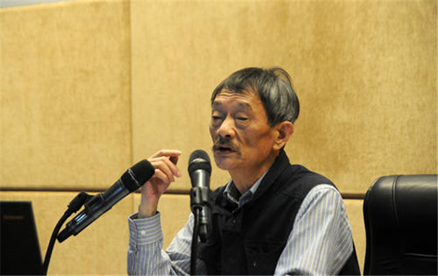 李小文院士:一袭布衣一双布鞋,每天一斤二锅头,上课还带着酒壶_腾讯