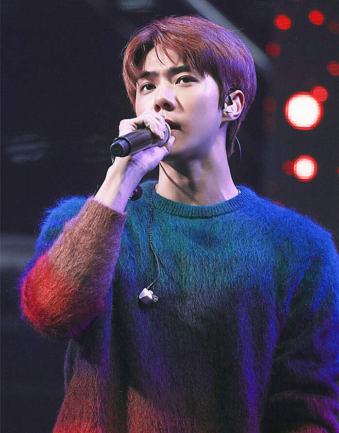 谢娜|亚太区最美面孔榜单引热议，三小只上榜，谢娜52，肖战Lisa争议大