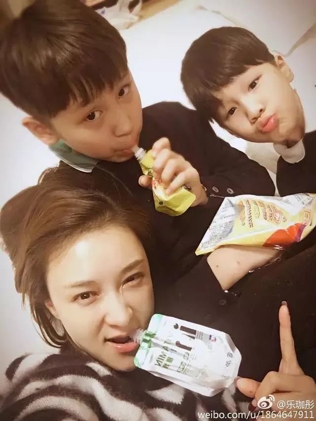 情深深雨蒙蒙|最幸运的琼瑶女郎：嫁豪门与丈夫恩爱15年，儿子帅到可以出道