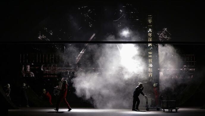 深海|核潜艇深潜300米发生了什么？这群专业观众久久难以平静