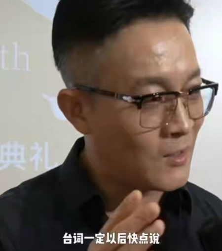杨志刚|杨志刚再次回应演技被嘲，透露下一部戏内容，要演一位唐朝智者