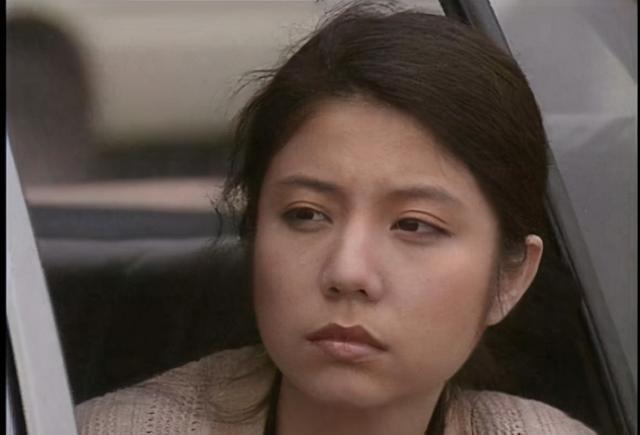 她是黄家驹生前唯一承认过的女友为了家驹至今未嫁她叫林楚麒