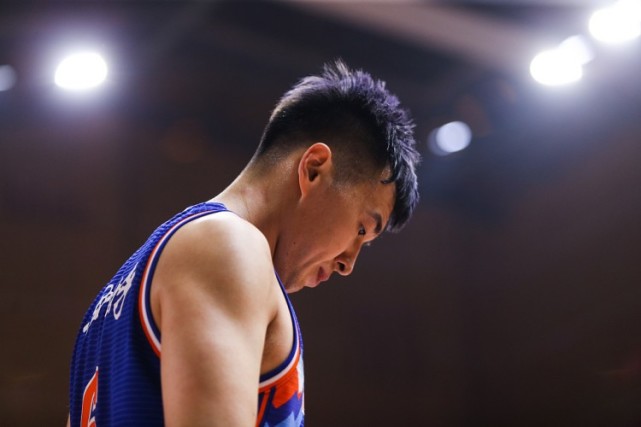 今日图集越老越妖的后卫曾令旭