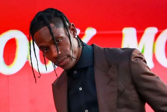 气到删掉ig账号travisscott万圣节化身蝙蝠侠被网友吐槽比较像我家