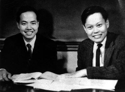 杨振宁|中国著名物理学家杨振宁，看看他回国后的月薪能有多少呢？