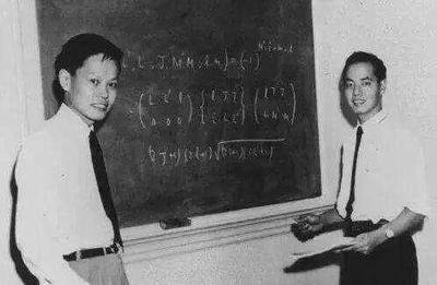 杨振宁|中国著名物理学家杨振宁，看看他回国后的月薪能有多少呢？