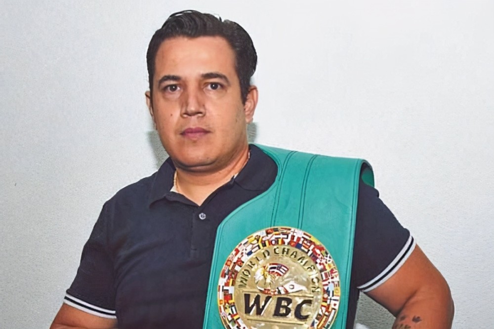 来自教练自信!相信我,小鲁伊兹会恢复过来