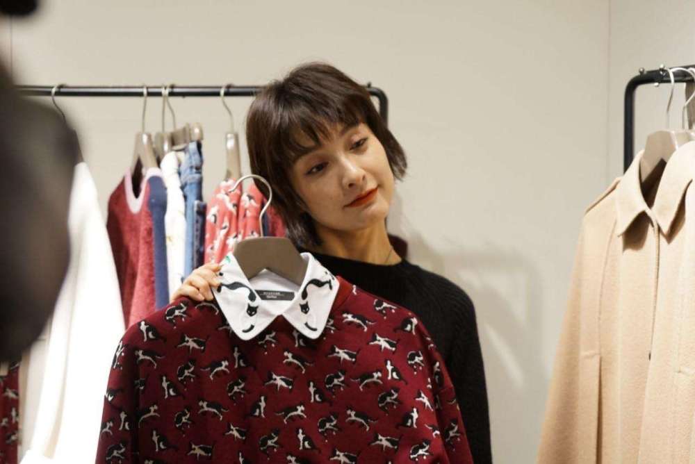 吴昕|吴昕自曝已收到60件快递，一月网购30次，但比李小璐戚薇差远了