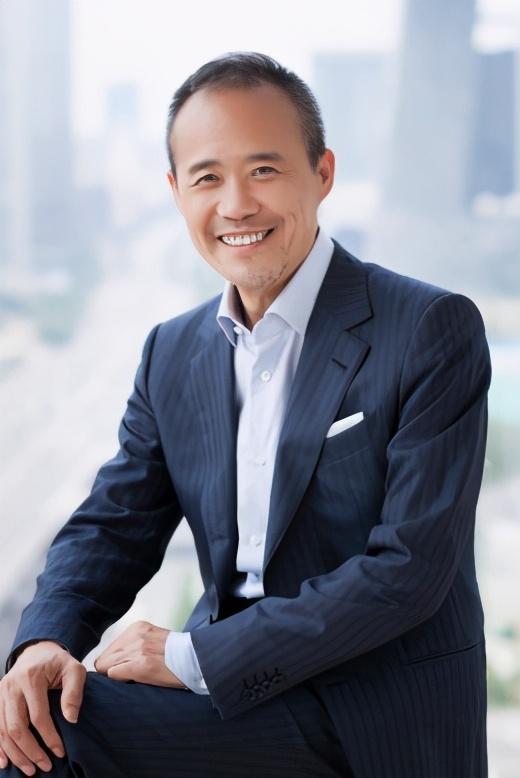 朴珺曾发文称:"陈可辛是我的男闺蜜",而吴君如直接以女主人的姿态