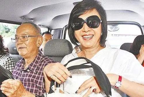 伊能静|娱乐圈好“继父”