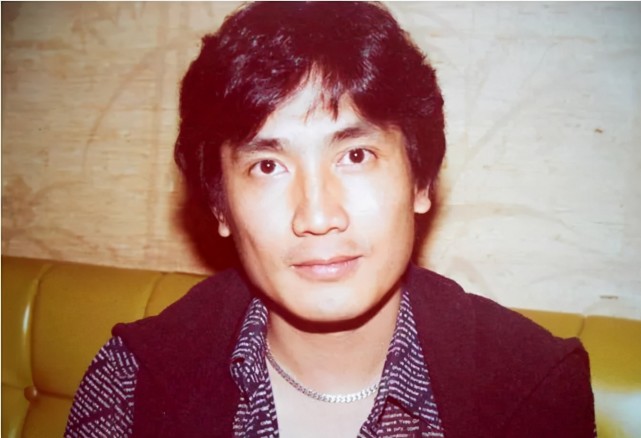 老戏骨刘永罕见露面出席活动,却连凳子都没得坐,最终气愤离场