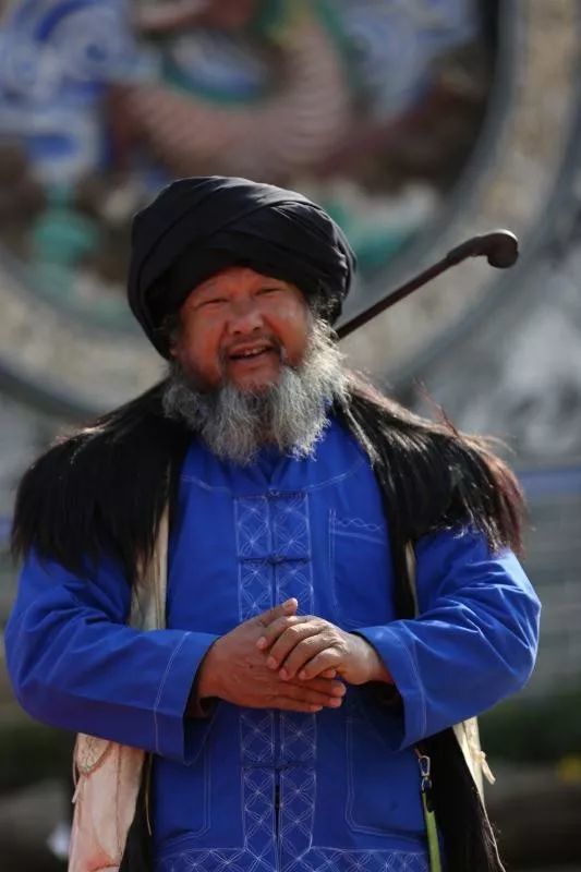 蝴蝶泉边又上演新的爱情故事点进来看大理本土网络电影洱海情深